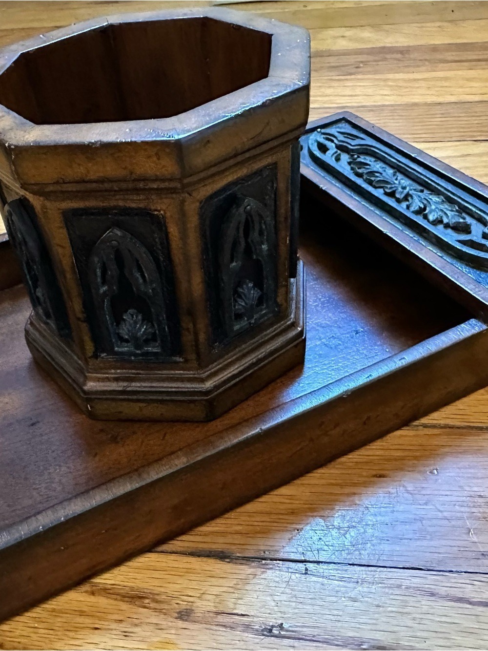 Vintage Antique Gothic Revival Wooden Desk Set Valet Tray & Octagonal Organizer - Picture 10 of 12